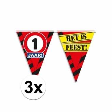 3x decoratie vlaggenlijn verkeersbord 1 jaar