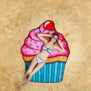 Cupcake strandhanddoeken 150 cm