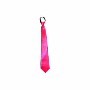 Fel roze stropdassen