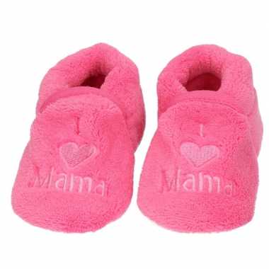 Kraamcadeau fuchsia roze babyslofjes/pantoffels love mama