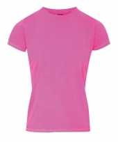 Getailleerde dames t-shirt met ronde hals roze