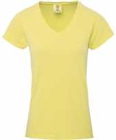 Getailleerde dames t-shirt met v hals gele